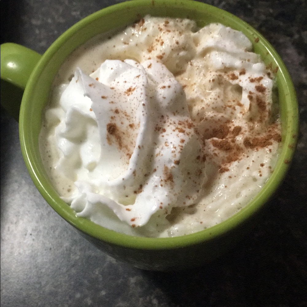 The Coffee with cinnamon sprinkles on top bundle.